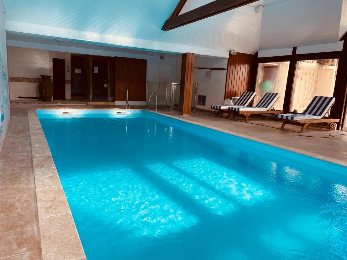 Logis Le Clos Deauville Saint Gatien 外观 照片